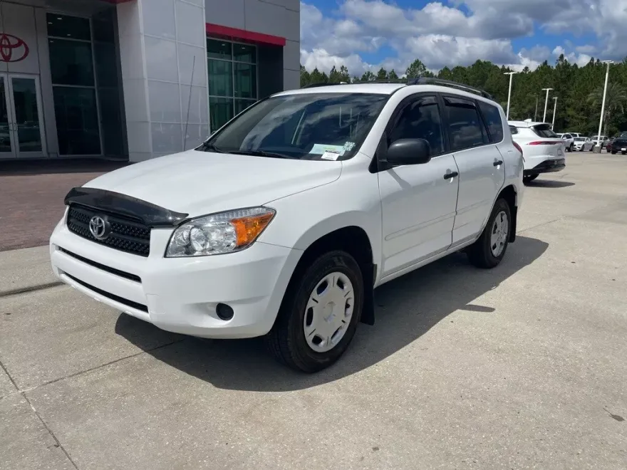 2008 Toyota RAV4 Base photo 1