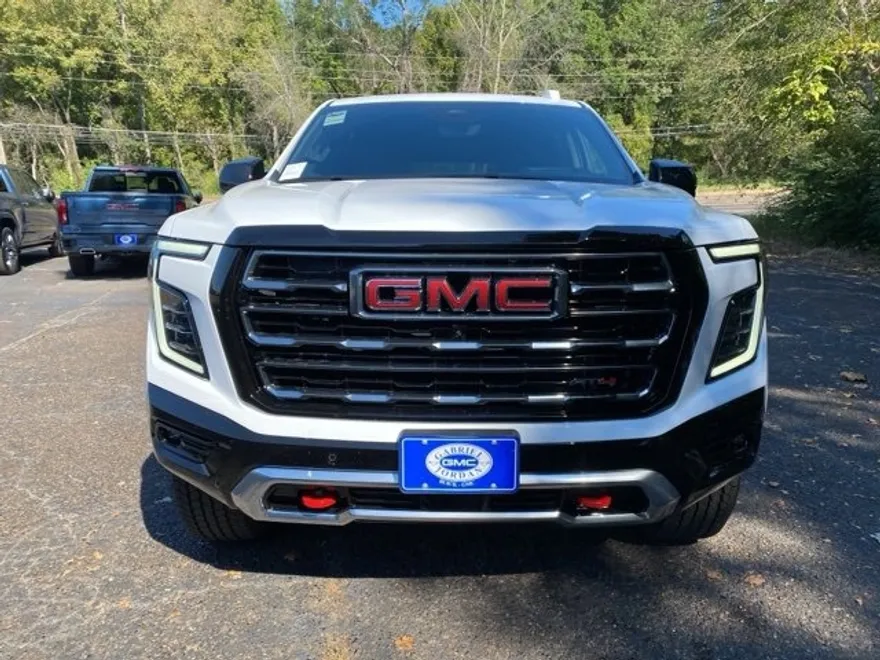2026 Gmc Yukon XL AT4 photo 1