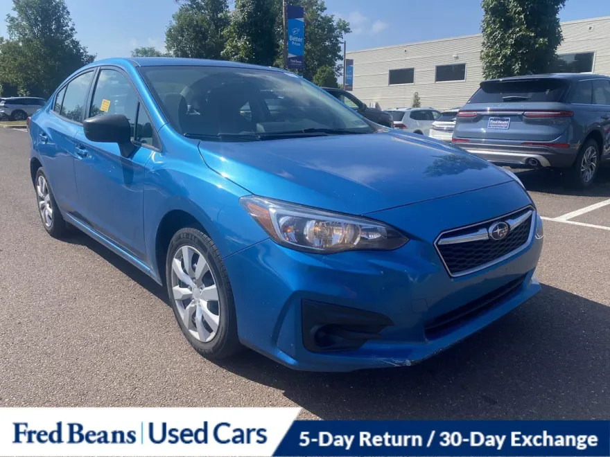 2017 Subaru Impreza 2.0i photo 1