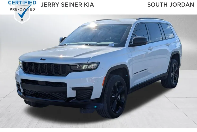 2022 Jeep Grand Cherokee Altitude photo 1