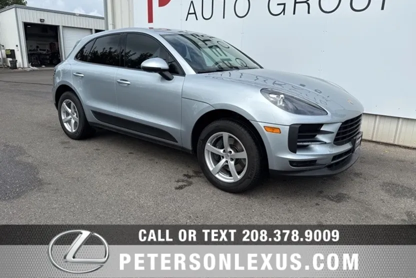 2020 Porsche Macan Base photo 1