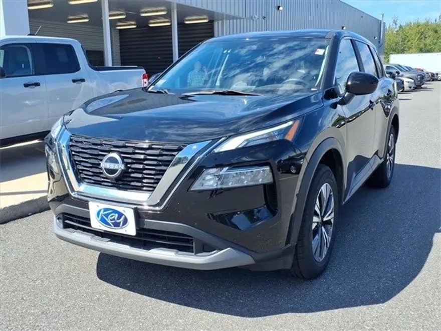 2023 Nissan Rogue SV photo 1