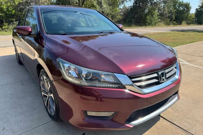 2015 Honda Accord Sport photo 1