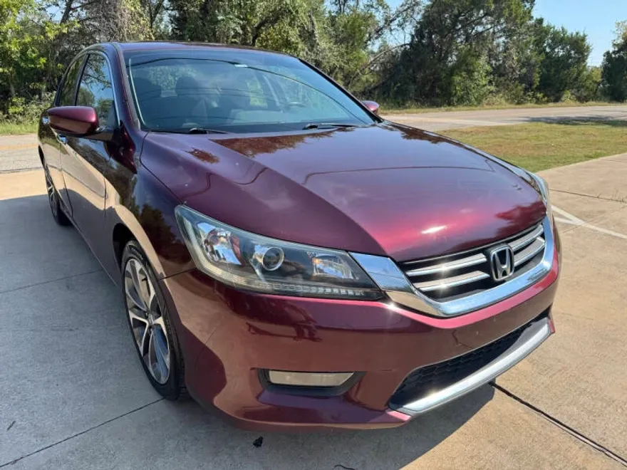 2015 Honda Accord Sport photo 1