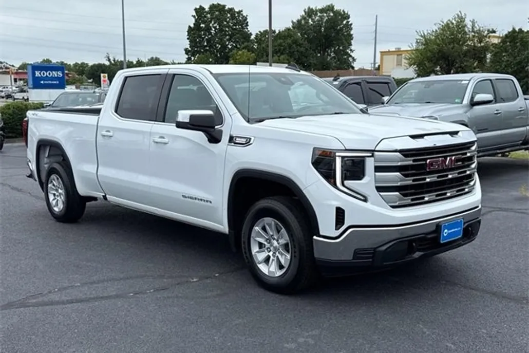 2023 Gmc Sierra 1500 SLE photo 1