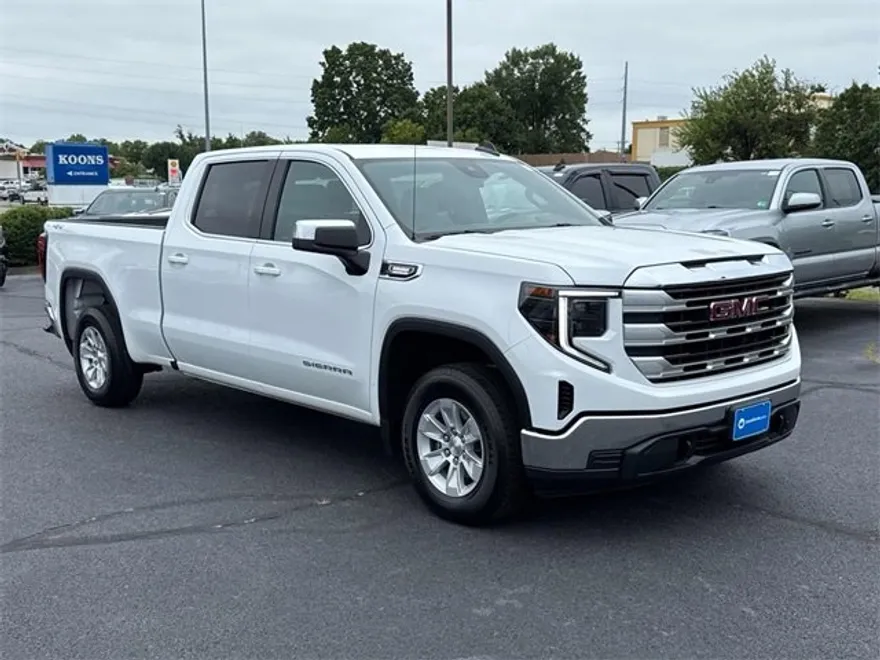 2023 Gmc Sierra 1500 SLE photo 1