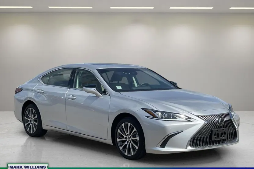 2021 Lexus ES 250 photo 1