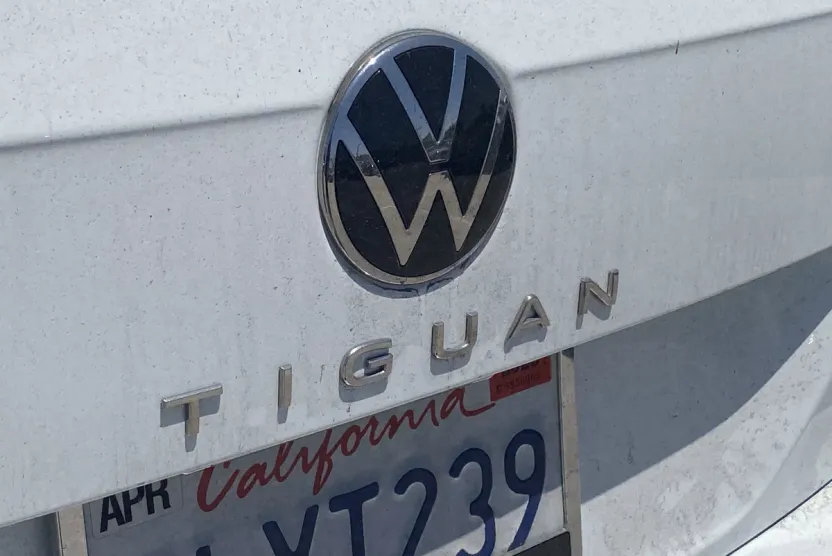 2024 Volkswagen Tiguan S photo 1