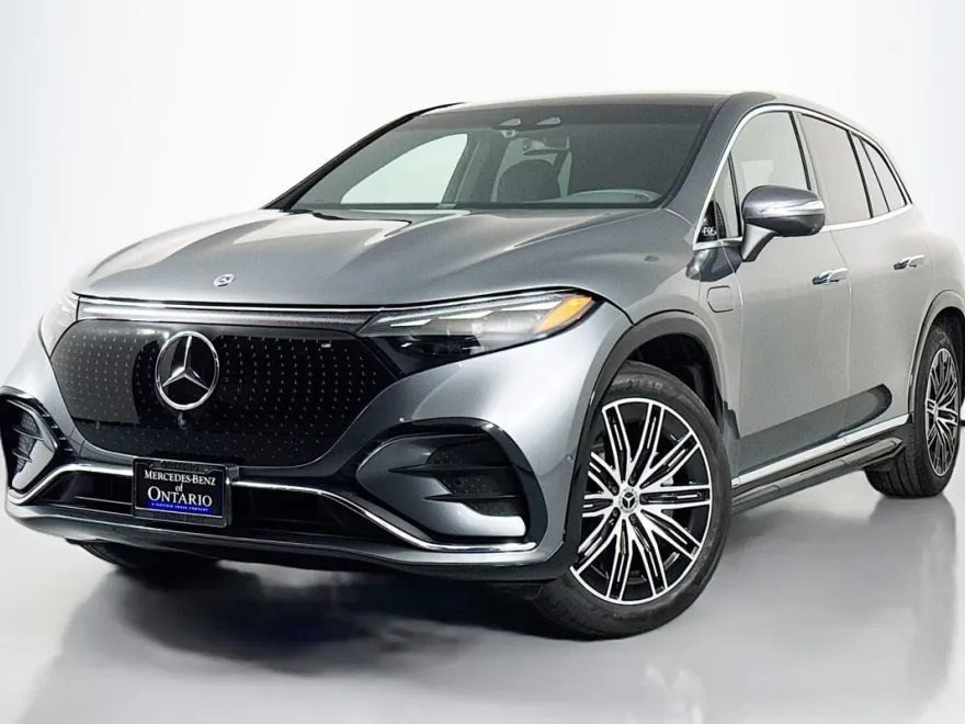 2023 Mercedes Benz EQS SUV 580 4MATIC photo 1