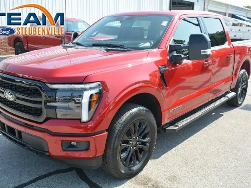 2025 Ford F-150 Lariat photo 1