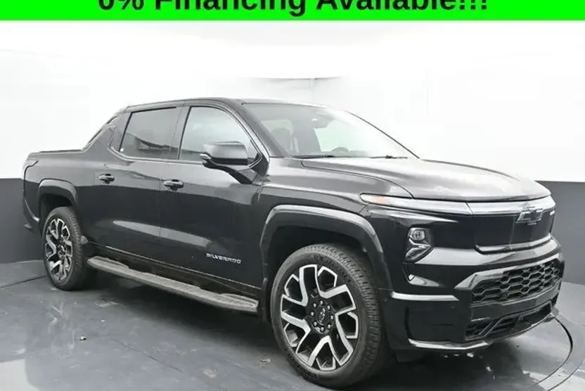 2025 Chevrolet Silverado EV RST photo 1