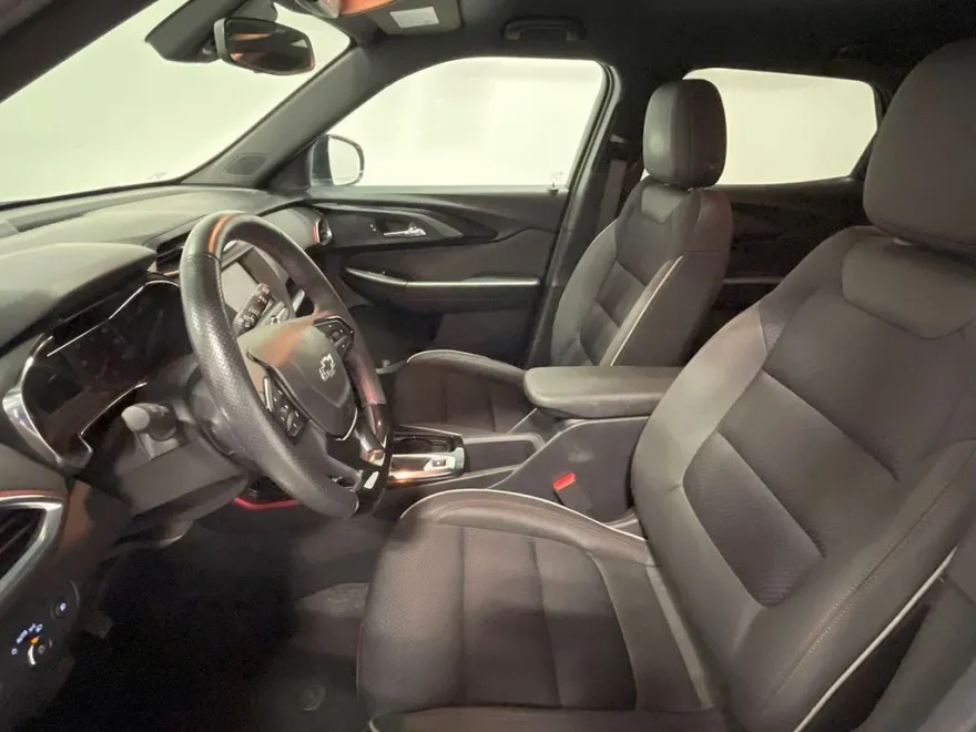 2023 Chevrolet Trailblazer RS photo 1
