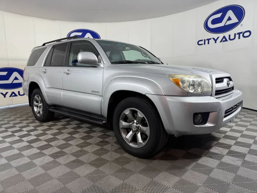 2008 Toyota 4Runner Limited photo 1