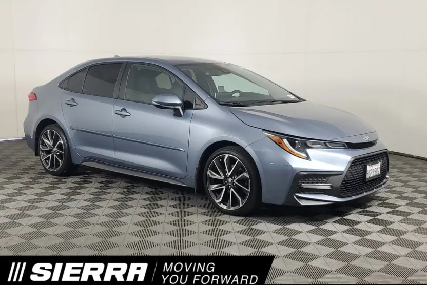 2020 Toyota Corolla SE photo 1