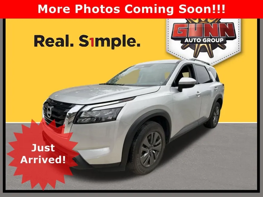 2024 Nissan Pathfinder SV photo 1