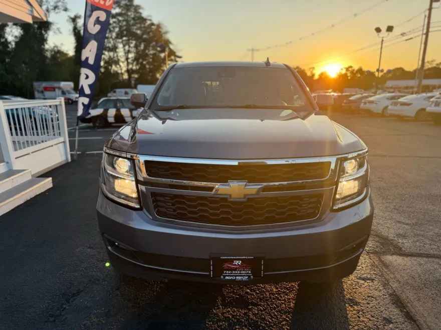 2018 Chevrolet Tahoe LT photo 1