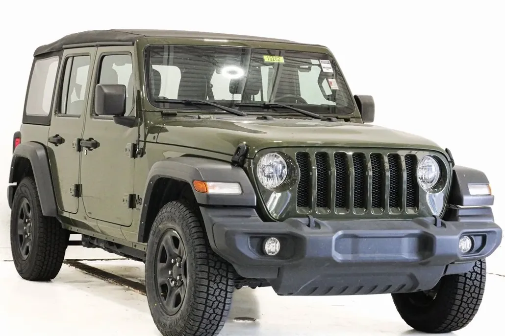 2021 Jeep Wrangler Unlimited Sport photo 1