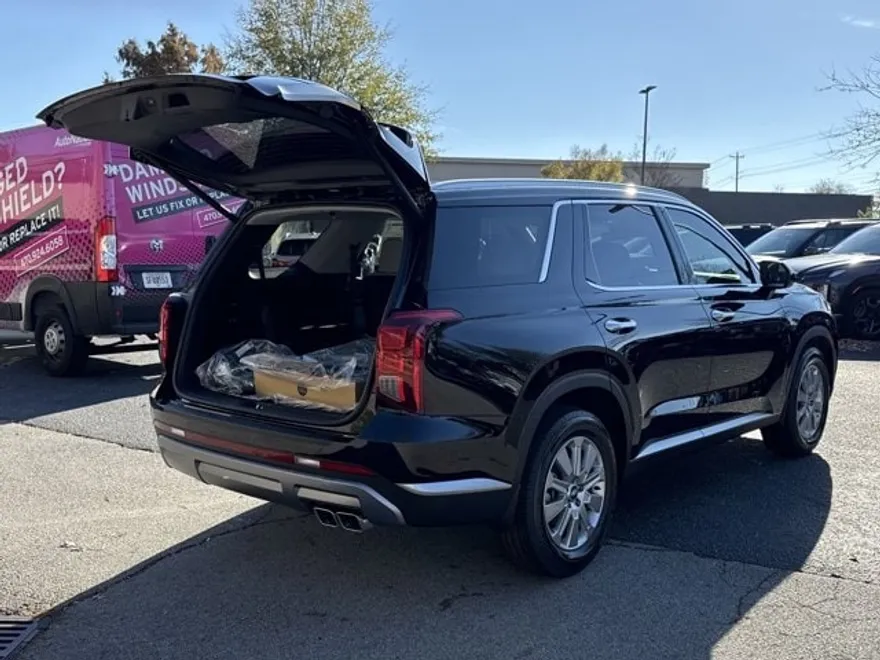 2025 Hyundai Palisade SEL photo 1
