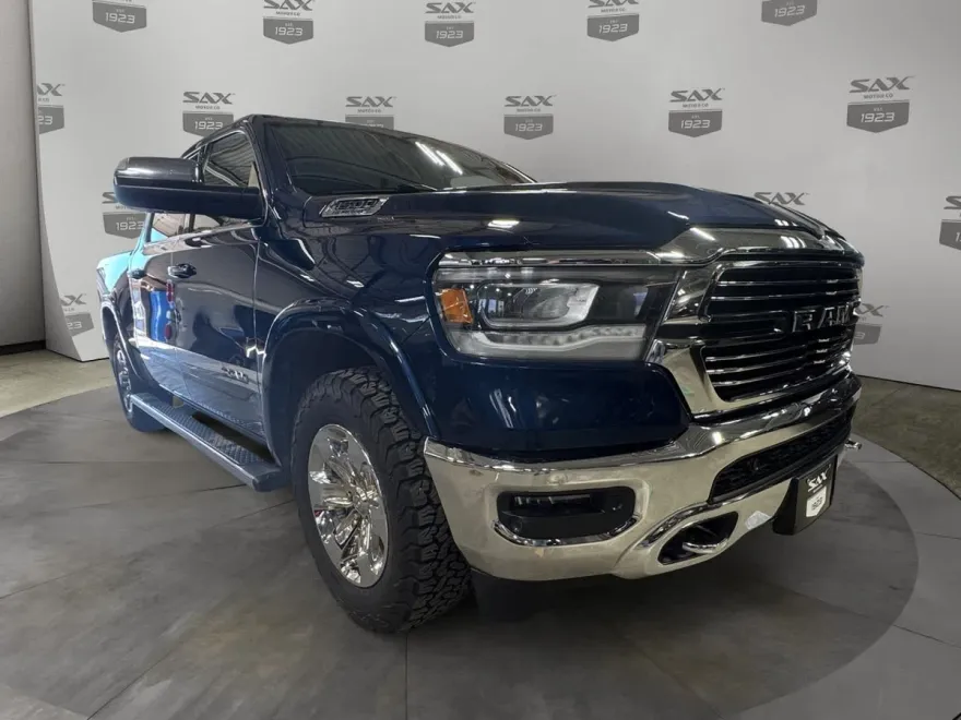 2019 Ram 1500 Laramie photo 1