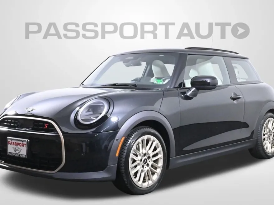 2025 Mini Cooper 2 Door Hardtop S photo 1