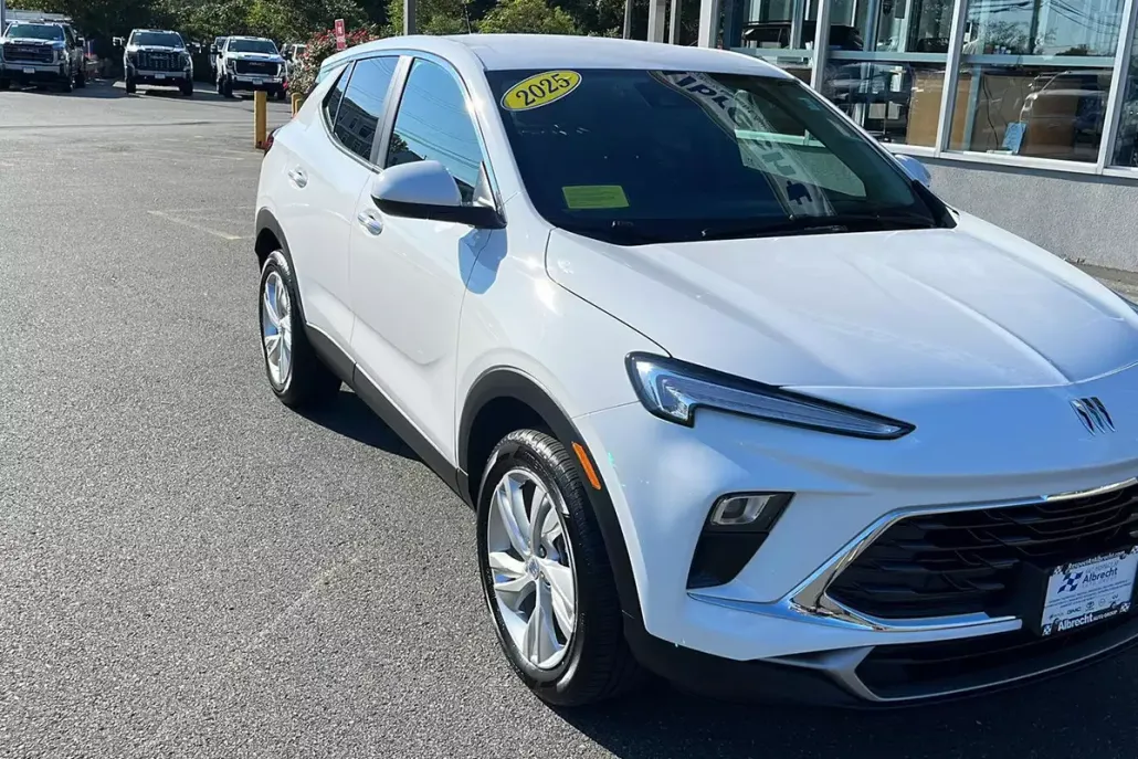 2025 Buick Encore GX Preferred photo 1