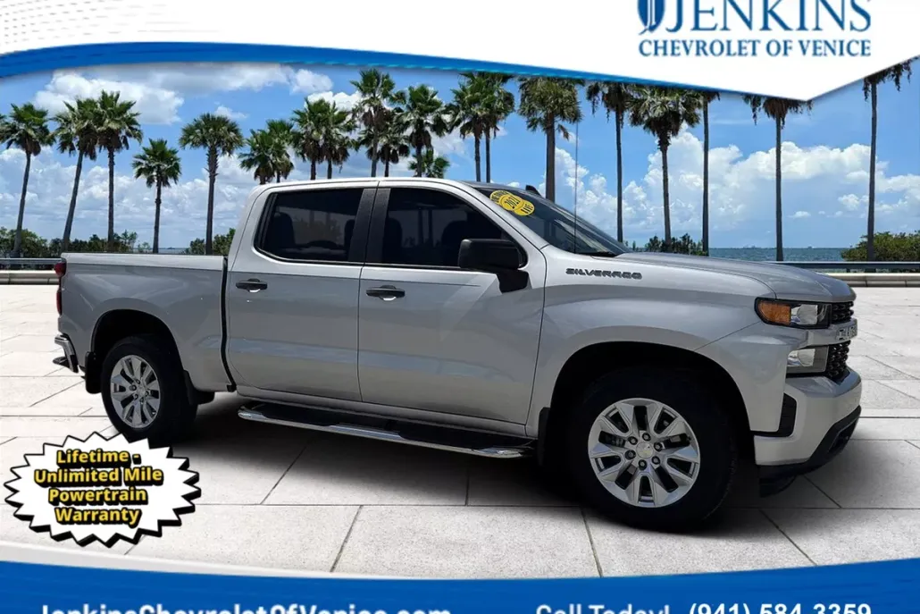 2021 Chevrolet Silverado 1500 Custom photo 1