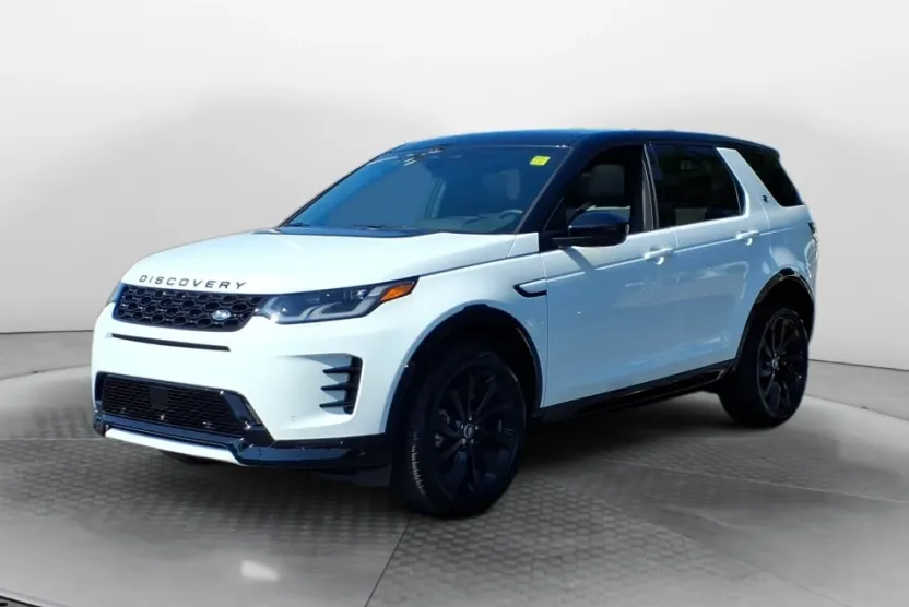 2025 Land Rover Discovery Sport Dynamic SE photo 1