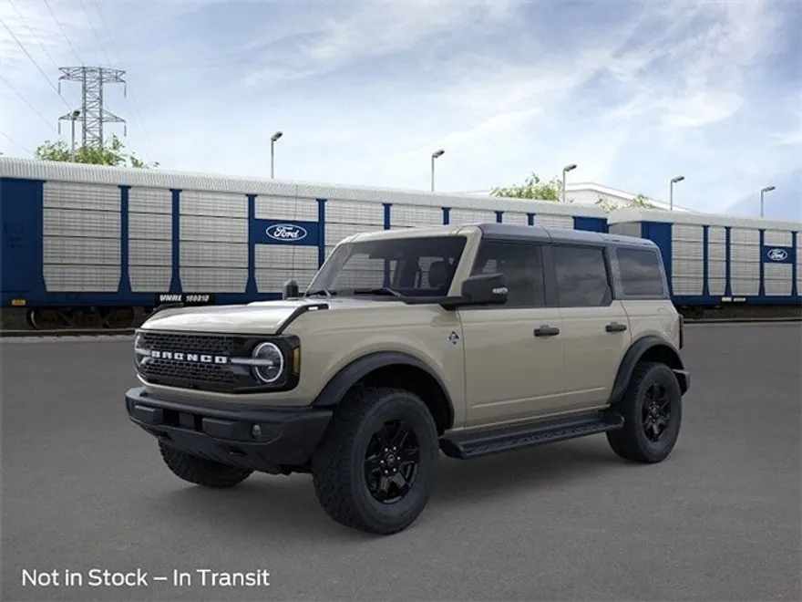 2025 Ford Bronco Outer Banks photo 1