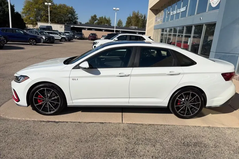 2025 Volkswagen Jetta GLI 2.0T Autobahn photo 1