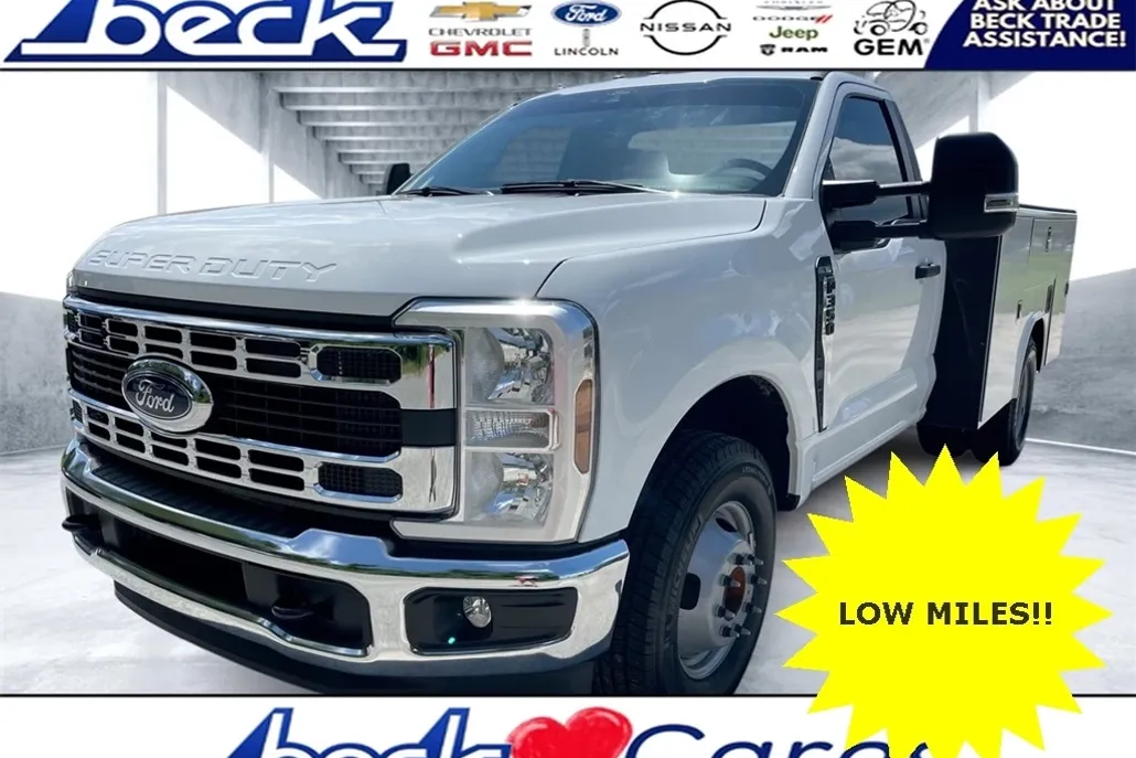 2024 Ford F-350 XL photo 1