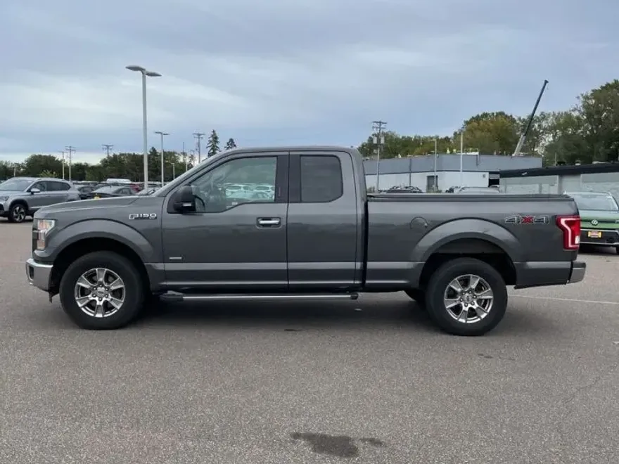 2016 Ford F-150 XLT photo 1
