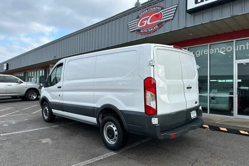 2018 Ford Transit Cargo Van photo 1