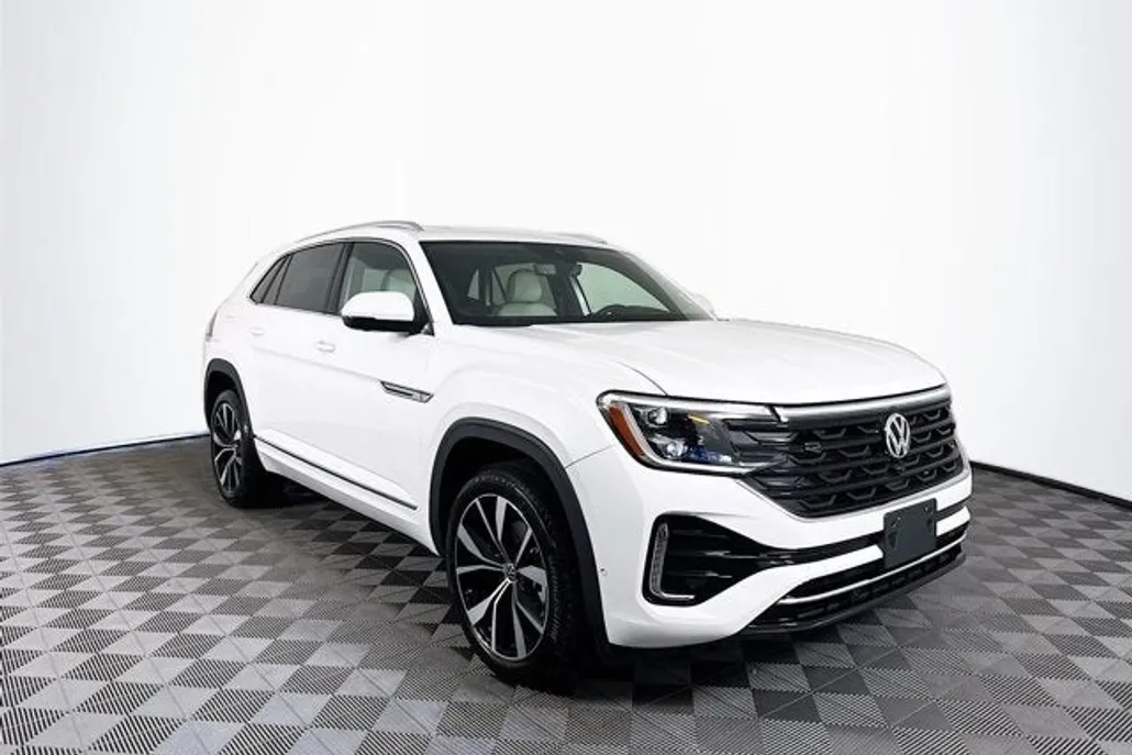 2025 Volkswagen Atlas Cross Sport SEL Premium R-Line photo 1
