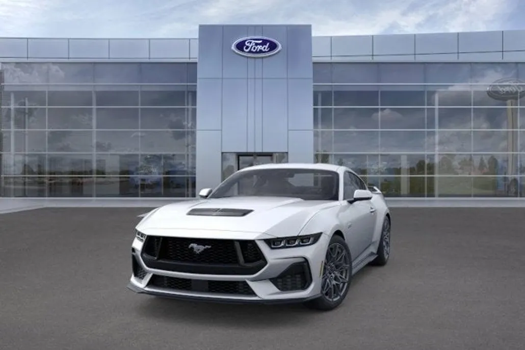 2025 Ford Mustang GT Premium photo 1