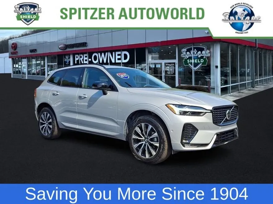 2025 Volvo XC60 B5 Plus photo 1