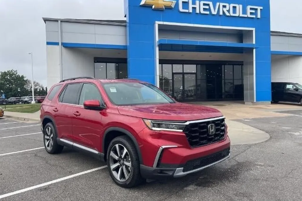 2025 Honda Pilot Elite photo 1