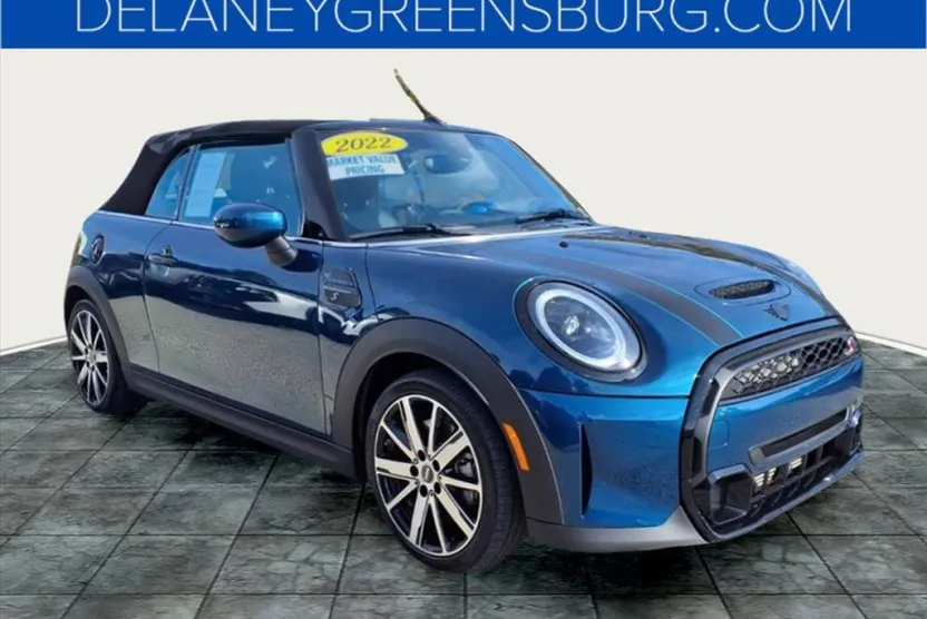 2022 Mini Cooper Convertible S photo 1