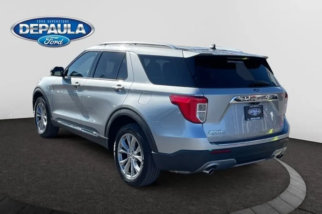 2022 Ford Explorer Limited photo 1