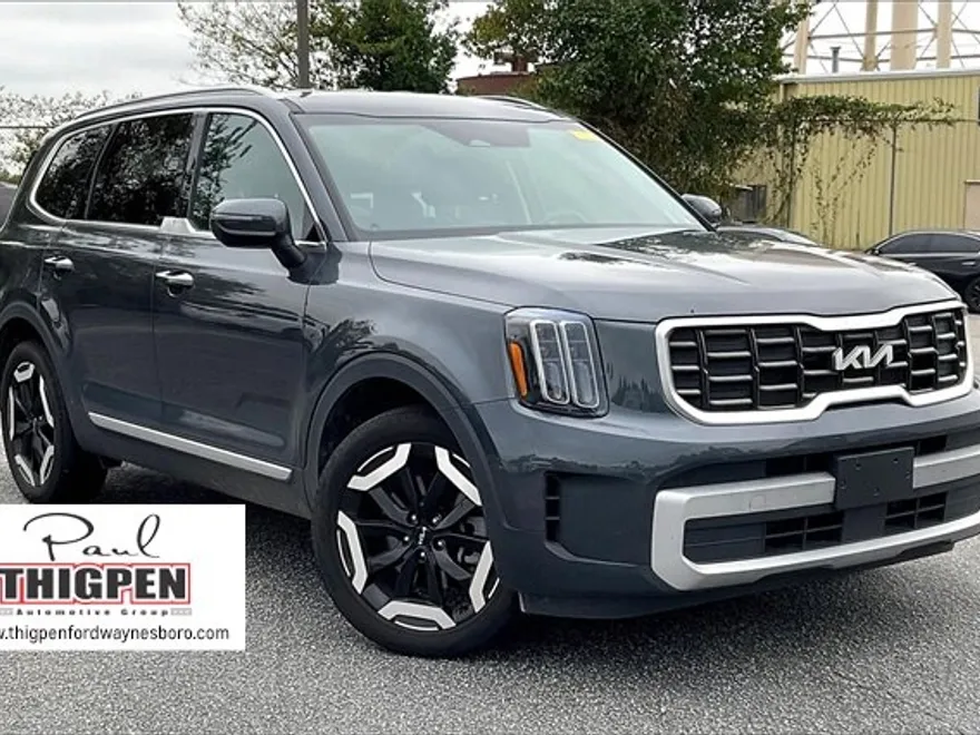 2023 Kia Telluride S photo 1
