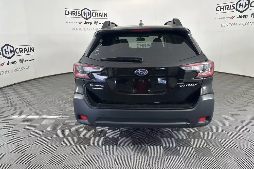2023 Subaru Outback Premium photo 1