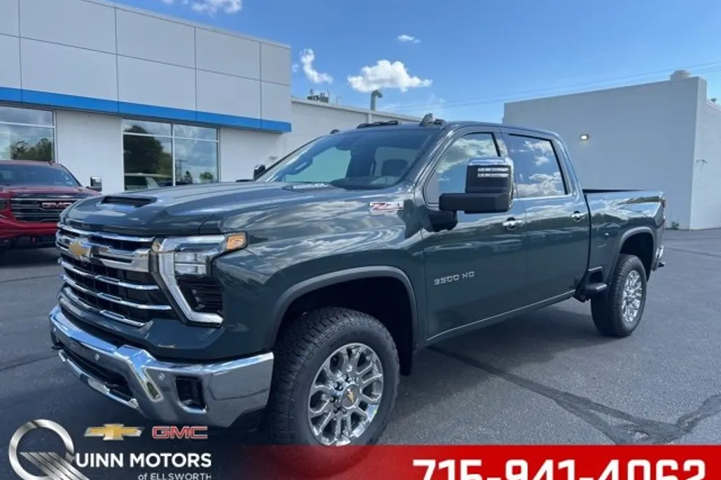 2025 Chevrolet Silverado 3500HD LTZ photo 1