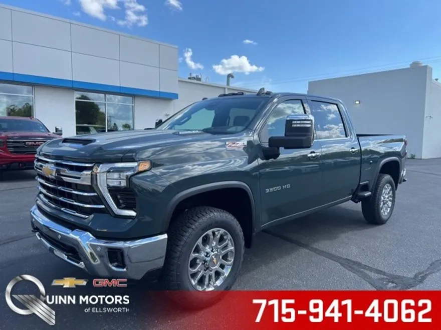 2025 Chevrolet Silverado 3500HD LTZ photo 1
