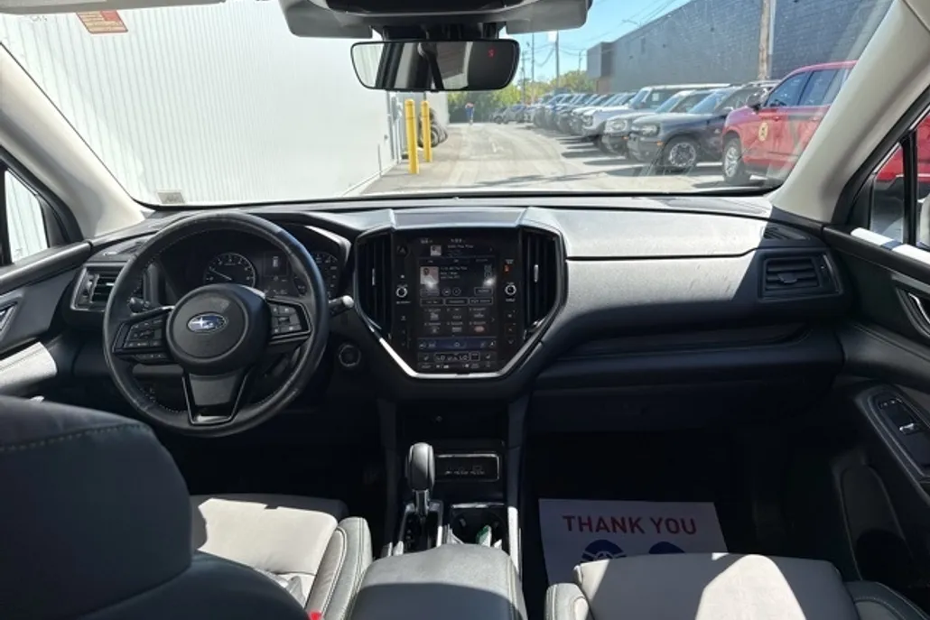 2023 Subaru Ascent Onyx Edition photo 1