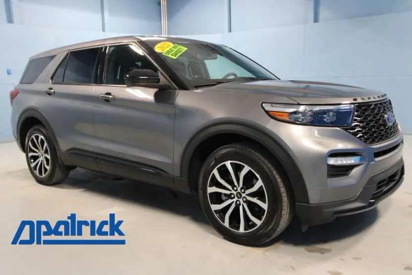 2022 Ford Explorer ST photo 1