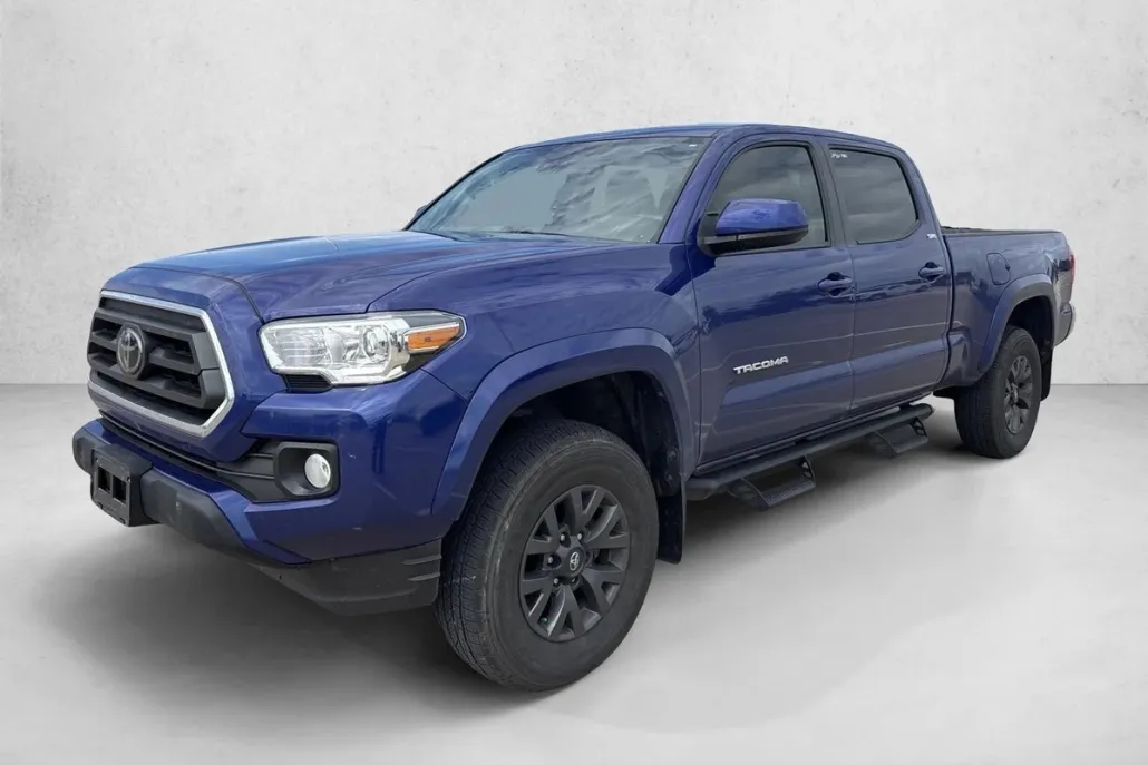 2023 Toyota Tacoma SR5 V6 photo 1