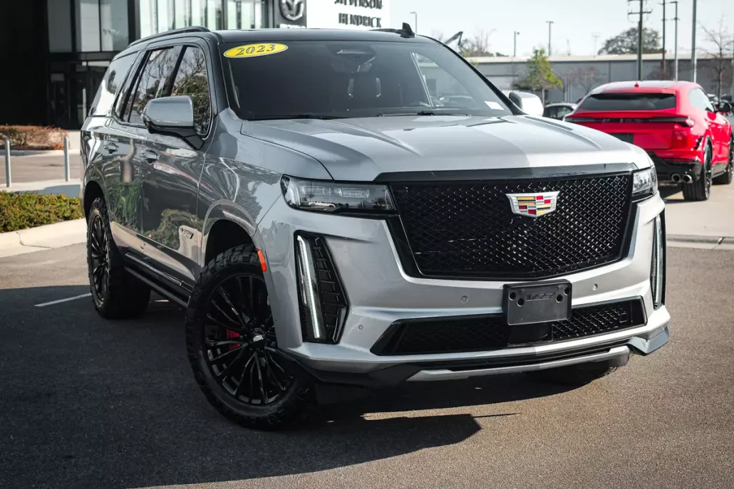 2023 Cadillac Escalade V-Series photo 1