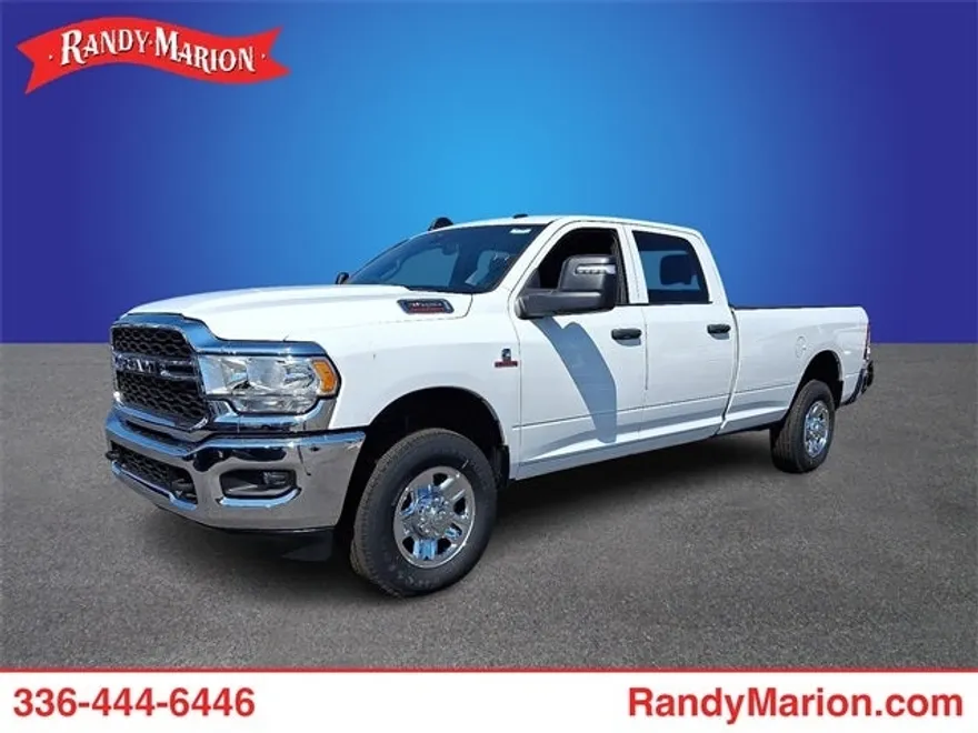 2023 Ram 3500 Tradesman photo 1