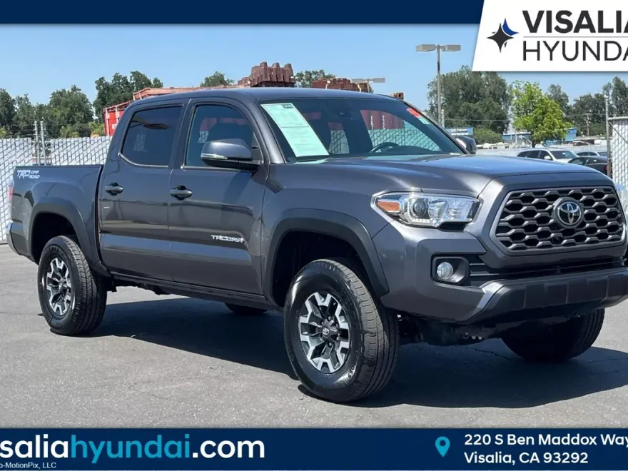 2023 Toyota Tacoma TRD photo 1