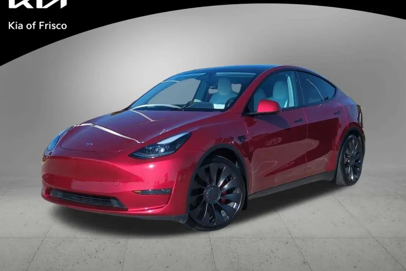 2024 Tesla Model Y Performance photo 1
