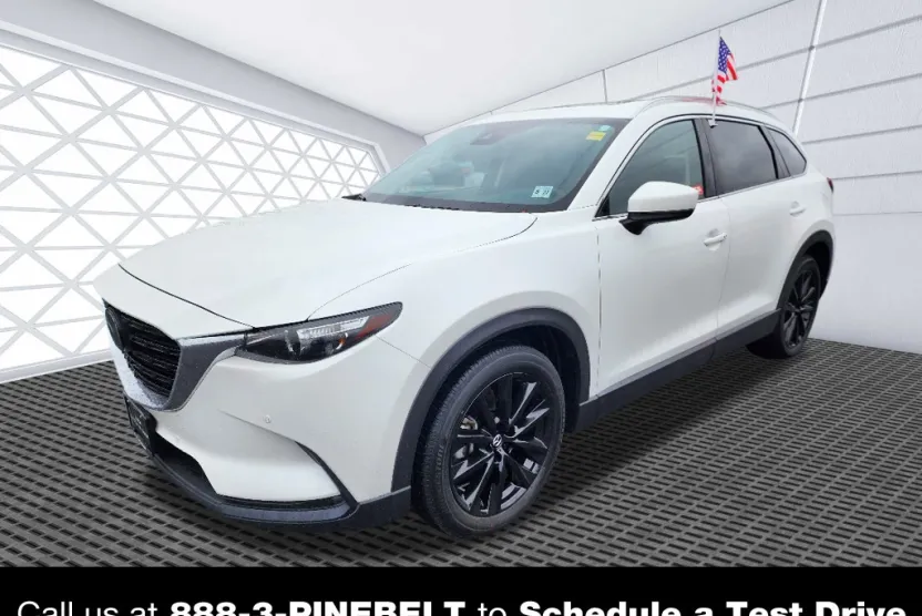 2022 Mazda CX-9 Touring photo 1